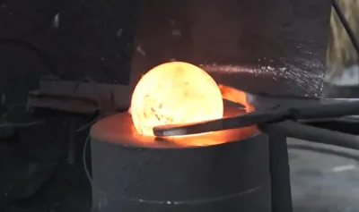 エアハンマー鍛造研削鋼球