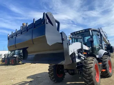 ローダーバックホー0