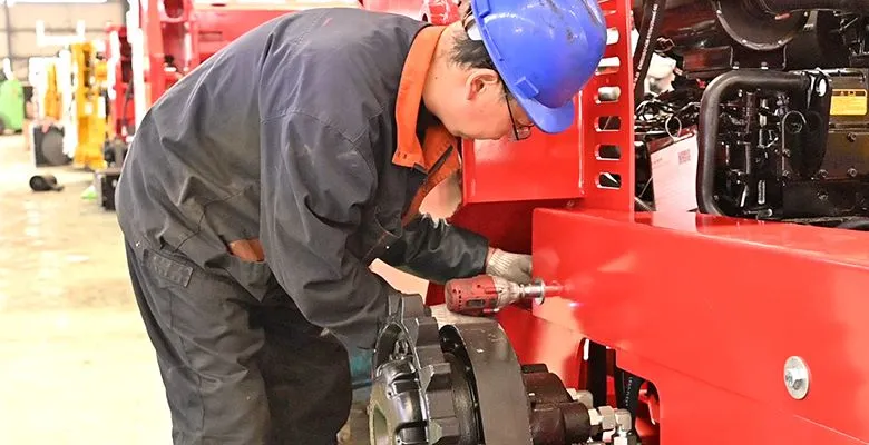 顧客に高品質の製品ソリューションとエンジンを提供する